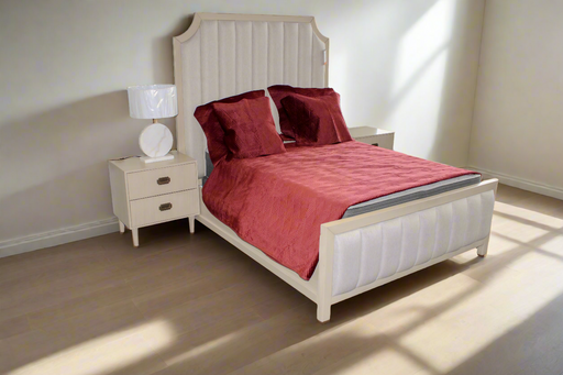 152CM MAROON VELVET BEDDING JENOVIC INVESTMENTS CC