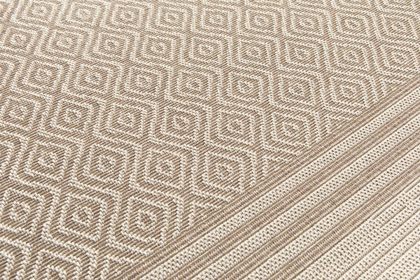 GRACE PATIO ELEGANT DIAMOND RUG RUGS