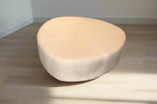D-068 OFFICE STOOL (130X130X36CM) 