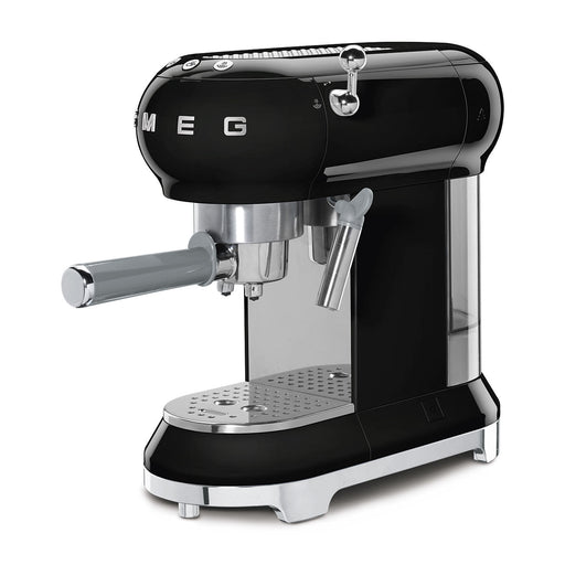 Smeg 50s style espresso machine with steam wand