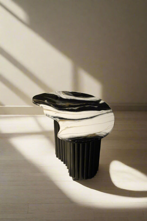 SHAPED FLUTED S/TABLE W/RESIN TOP GARNET STUDIO DI