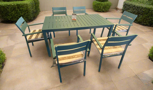7 PieCE STRIPED OUTDOOR  Patio set